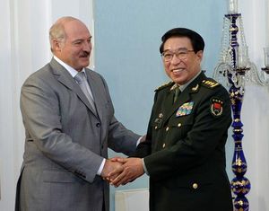 Президент Беларуси А. Лукашенко провел встречу с зампредседателя ЦВС КНР Сюй Цайхоу