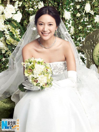 Свадебные фотографии звезды Сюй Цзинлэй