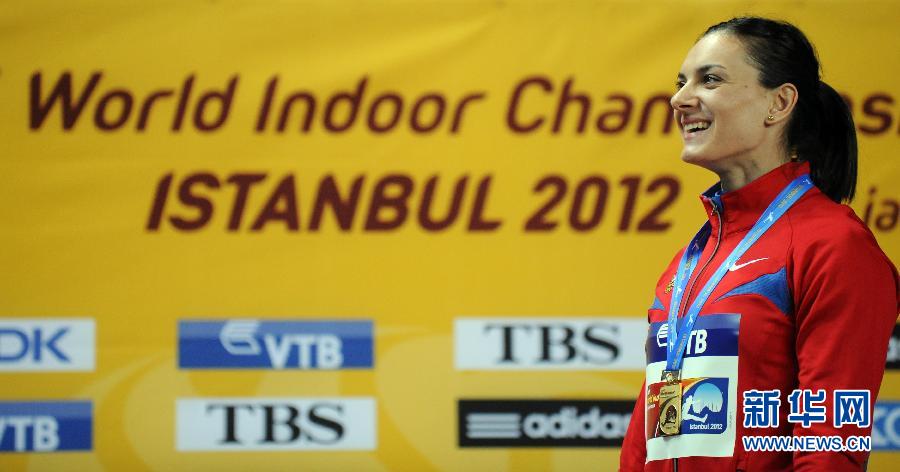 Елена Исинбаева - российская «королева» по прыжкам с шестом. Она сохраняет мировой рекорд среди женщин - 5,06 метра. В целом она уже 28 раз побила мировой рекорд, а также выиграла д
