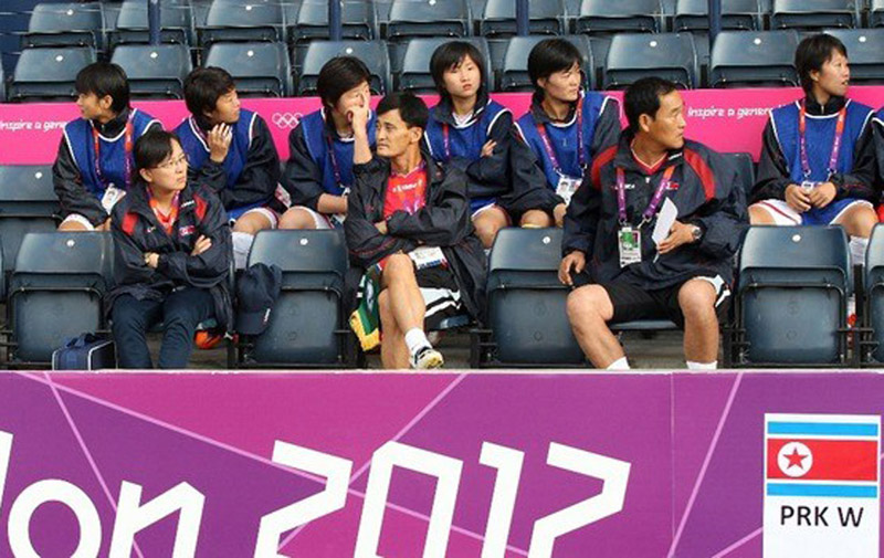 Возмущенная команда КНДР отказалась от участия в матче.