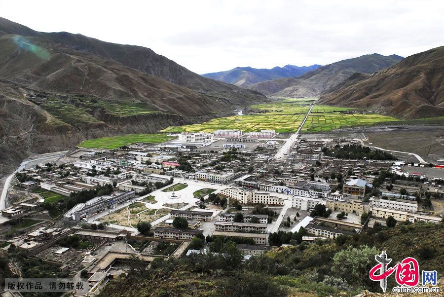 Тибет: Уезд Жэньбу вступил в новую эпоху развития высокогорной экономики 