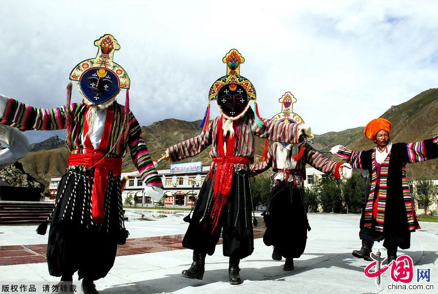 Тибет: Труппа тибетской оперы в округе Шигадзе 