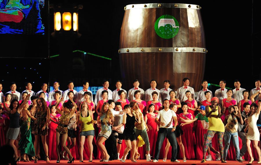 14-й Китайский международный фестиваль пива открылся в Даляне