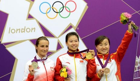 (Олимпиада-2012)Китаянка И Сылин завоевала первое золото на Олимпиаде в Лондоне