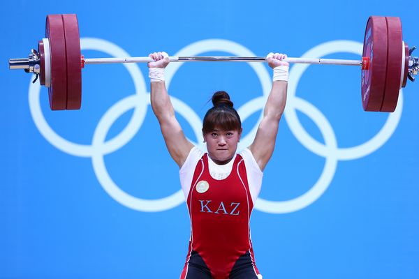 Во второй половине дня 30 июля по лондонскому времени олимпийская команда тяжелой атлетики Казахстана получила еще одно золото в соревнованиях по тяжелой атлетике среди женщин в весовой категории до 63 кг. 