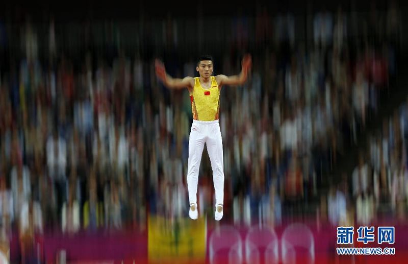 (Олимпиада-2012) Китайцы завоевали на лондонской Олимпиаде 'золото' и 'бронзу' в прыжках на батуте4
