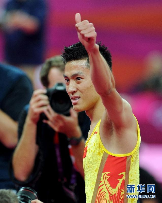 (Олимпиада-2012) Китайцы завоевали на лондонской Олимпиаде 'золото' и 'бронзу' в прыжках на батуте9