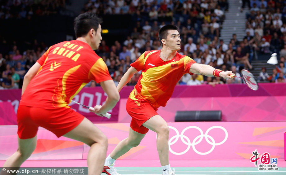 5 августа китайский дуэт Цай Юнь и Фу Хэйфэн стал чемпионом лондонской Олимпиады по бадминтону в парном разряде среди мужчин, обыграв в финале бадминтонистов из Дании Матиаса Боэ и Карстена Могенсена со счетом 21:16, 21:15.