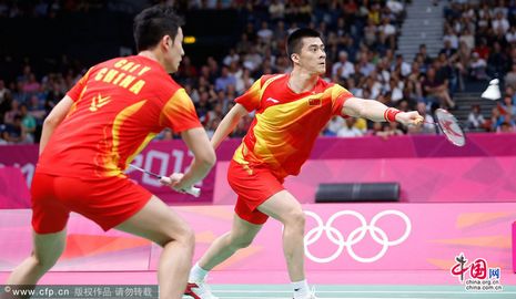 /Олимпиада-2012/ Китайский дуэт завоевал 'золото' Олимпиады в Лондоне по бадминтону в парном разряде среди мужчин