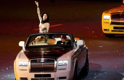 Китайский автомобильный бренд Geely на церемонии закрытия Лондонской Олимпиады-2012 