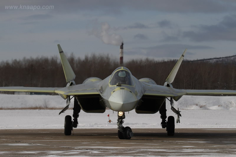 Альбом о летных испытаний третьего истребителя «T-50» России, оборудованного системой «ПАК ФА» 