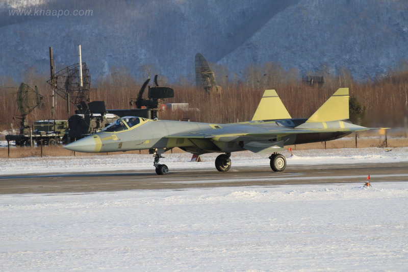 Альбом о летных испытаний третьего истребителя «T-50» России, оборудованного системой «ПАК ФА»