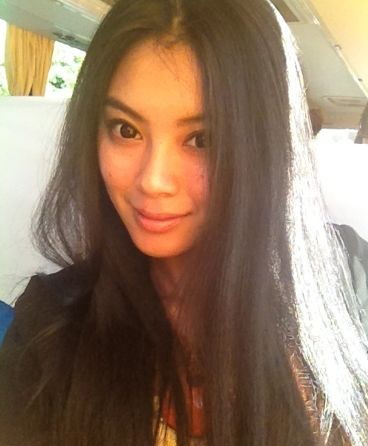 Красивые фото из жизни Мисс Мира – 2012 Юй Вэнься 32