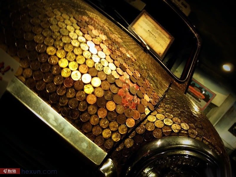 Смешные снимки о шокирующих золотистых легких автомобилях 