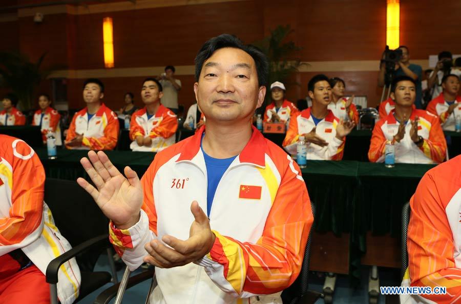21 августа /Синьхуа/ -- Сегодня в Пекине прошло собрание китайской паралимпийской делегации. Первая группа делегатов в составе 190 человек сегодня же вечером отбыла из Пекина в Лондон. Паралимпиада-2012 пройдет в Лондоне с 29 августа по 9 сентября.