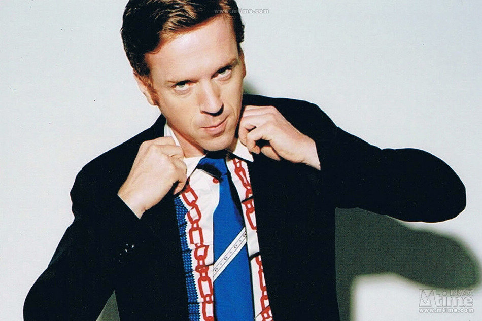 16 Damian Lewis