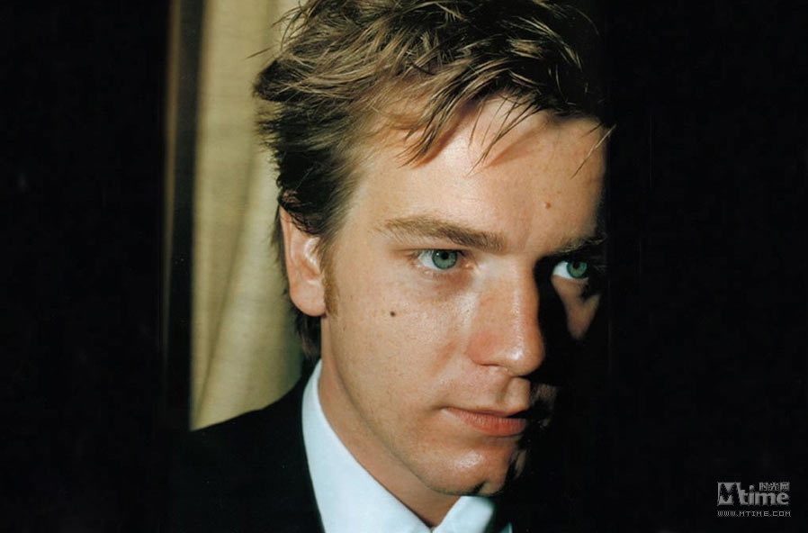 19 Ewan McGregor