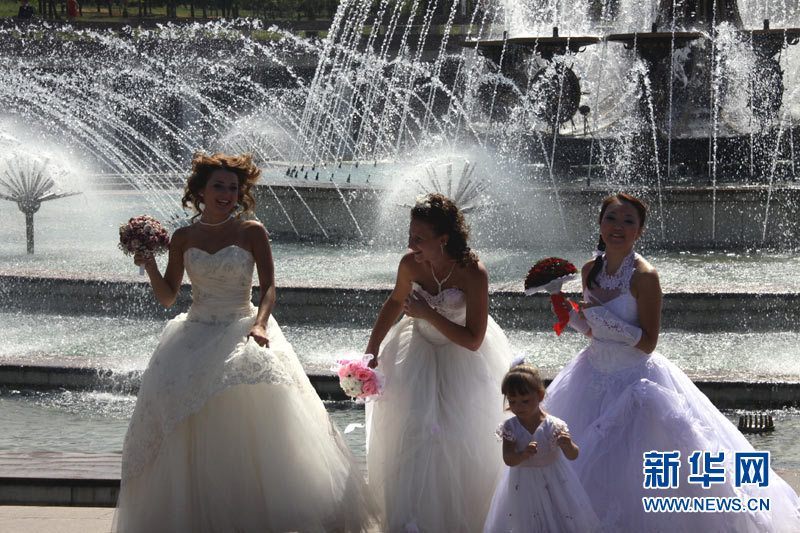 Шоу свадебных фотографий в Алматы