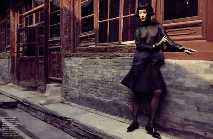 Известная супермодель Китая попала на модный журнал «Vogue» испанской верссии №9 
