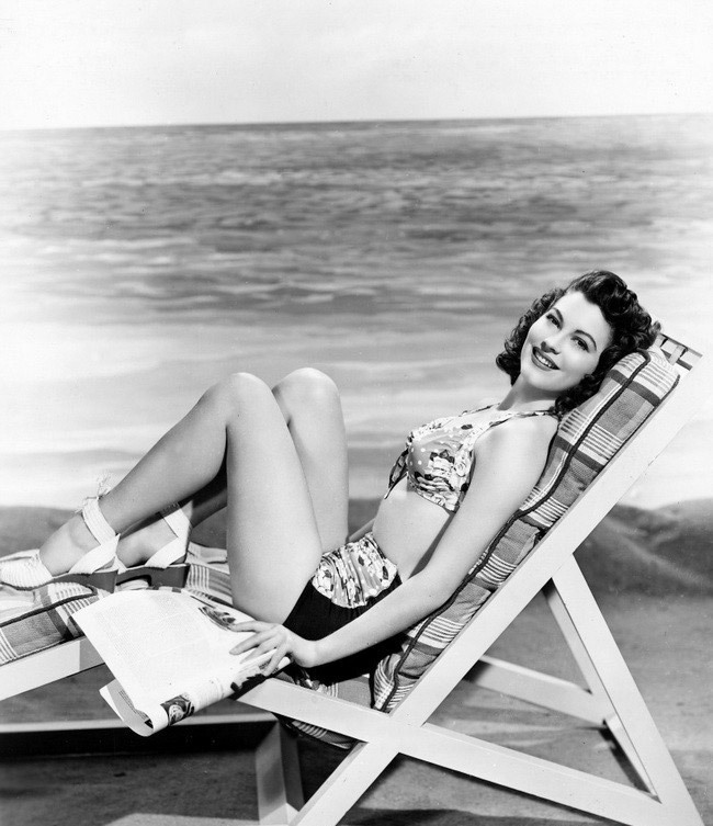 Самые классические фотографии «Девушки в бикини»10