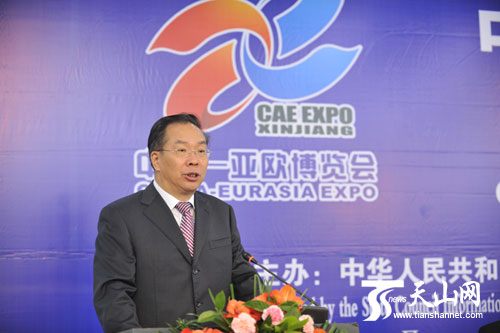 В Урумчи в рамках 2-й ярмарки ЭКСПО 'Китай-Евразия' открылся форум СМИ