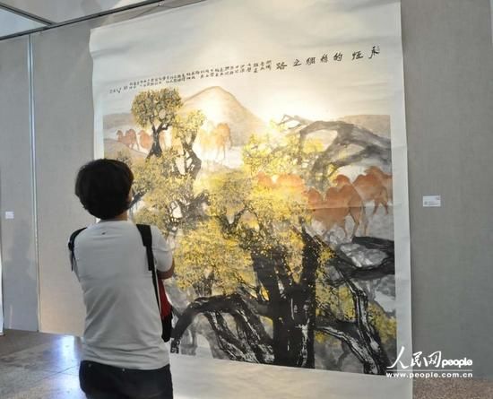 ?Цветной Шелковый Путь?: выставка произведений известных современных китайских художников открылась в Синьцзяне