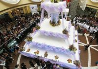 Фото: Гигантский шоколадный свадебный торт весом 5 тонн в Филиппинах