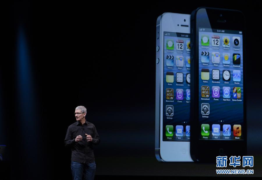 Компания Apple представила смартфон iPhone 5 5