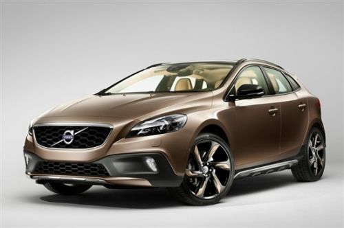 VOLVO V40 Cross Country будет представлен на Парижском автосалоне 2012.