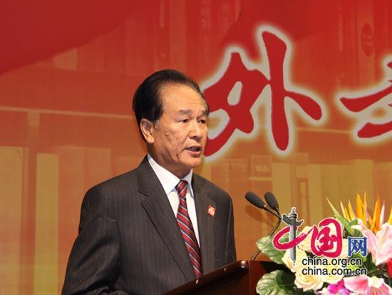 Ли Чанчунь и Лю Юньшань отправили поздравительное письмо по поводу 60-летия со дня образования Издательства литературы на иностранных языках 