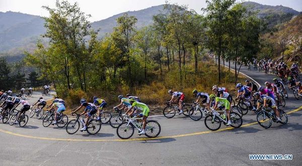 Завершился третий этап шоссейной велогонки Тур Пекина-2012