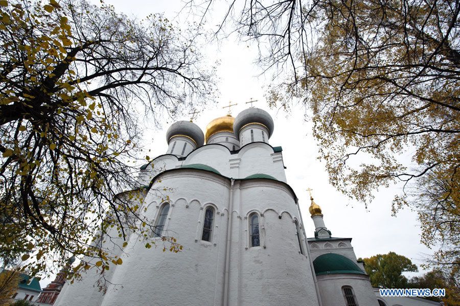 Живописный осенний пейзаж в Москве