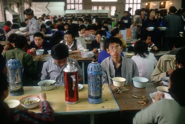 Жизнь студентов Пекинского университета в 80-е годы прошлого века