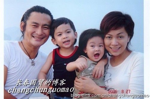 Фото: Счастливая семья Цзин Ганшаня1