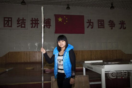 Чемпионка Лондонской Олимпиады из Казахстана Зульфия вернулась на Родину: Я буду завоевывать золотые медали для Китая 