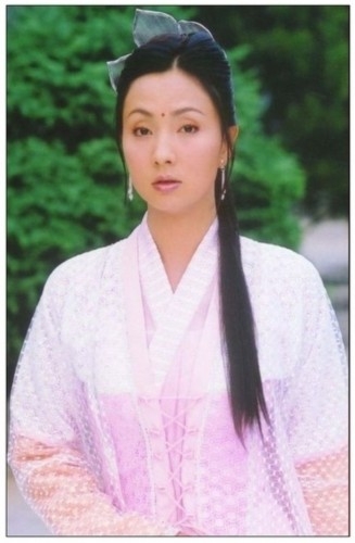 Красавицы в традиционной китайской одежде в сериалах