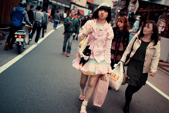 Жизнь жителей Токио в объективе британского фотографа5