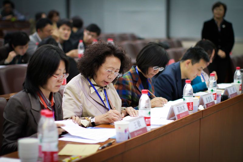 Успешно завершилось пятое соревнование по устному переводу среди вузов Китая во Втором Пекинском институте иностранных языков (ВПИИЯ) 