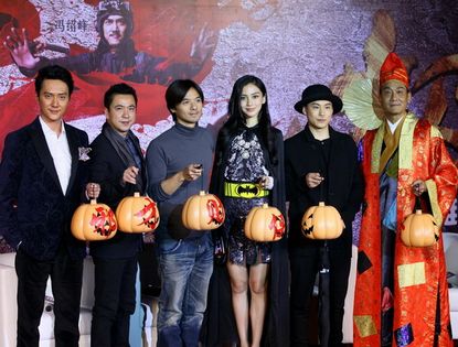 Сексуальная Angelababy и Лян Цзяхуэй на премьере фильма «Тайцзи 2»