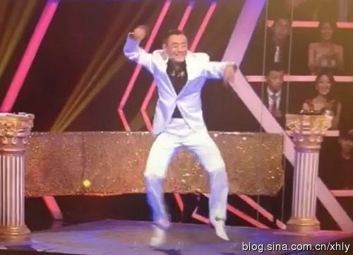Фото: Звезды шоу-бизнеса танцуют «Gangnam style» 