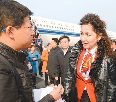 В Пекин начинают прибывать делегаты 18-го Всекитайского съезда КПК 1