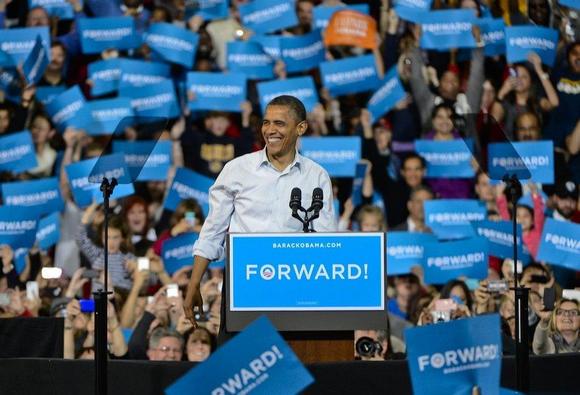 6 ноября начнутся выборы президента США, Обама и Ромни борются за голоса