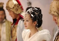 Кино-звезда в китайском древнем наряде