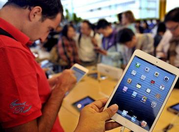 Ажиотажный спрос на продукцию Apple в Сянгане