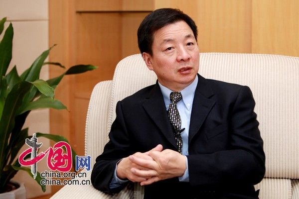 Чжоу Минвэй рассказал о своих ожиданиях от 18-го съезда КПК 