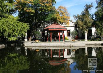 Пекинские парки разработали 3 маршрута 'красного путешествия'
