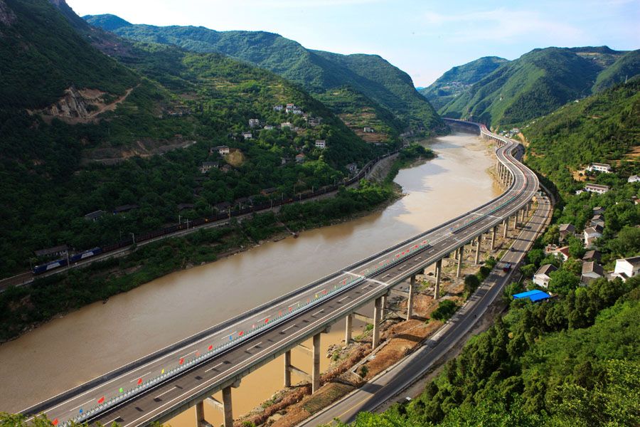 Улучшение транспортной инфраструктуры в провинции Сычуань2