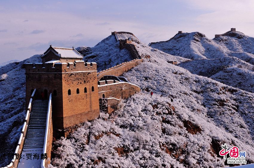 Снежные пейзажи на участке Великой китайской стены «Цзиньшаньлин»1