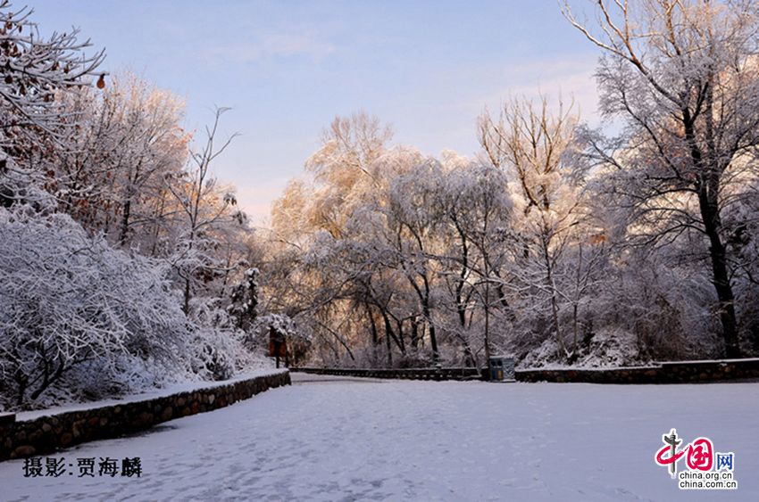 Снежные пейзажи на участке Великой китайской стены «Цзиньшаньлин»4