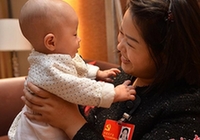 ЦК КПК разрешил двум женщинам-представителям на участие в 18-м съезде с младенцами4